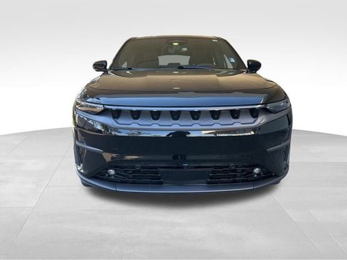 Used 2024 Jeep Wagoneer Launch Edition image 13