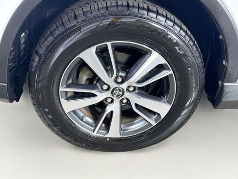 Used 2016 Toyota RAV4 XLE image 39