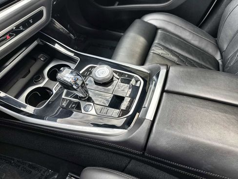 Used 2024 BMW ALPINA XB7 AWD/4WD image 22