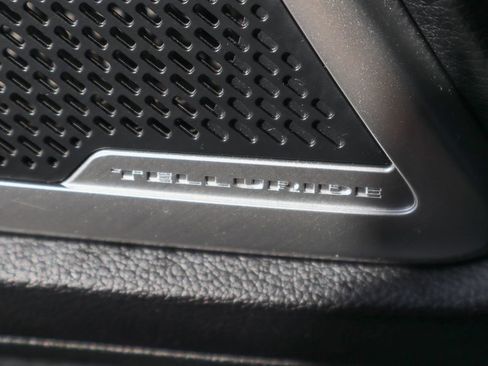 Used 2022 Kia Telluride EX w/ EX Premium Package image 17