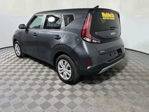 Used 2023 Kia Soul LX FWD image 6