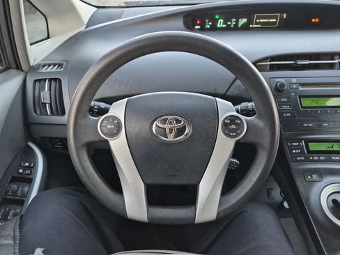 Used 2011 Toyota Prius Two image 25