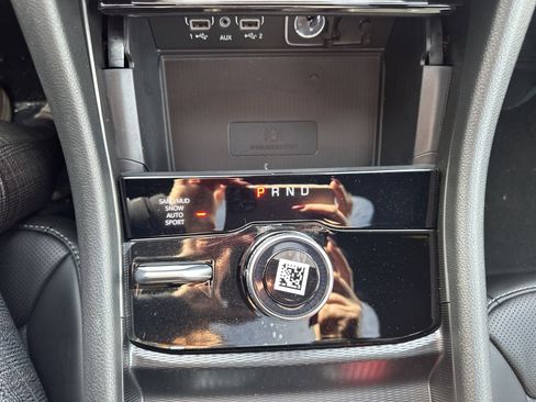 New 2025 Jeep Grand Cherokee Limited w/ Luxury Tech Group II image 23