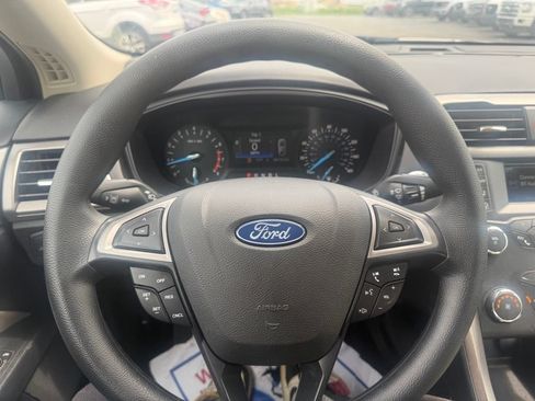 Used 2019 Ford Fusion S FWD image 23