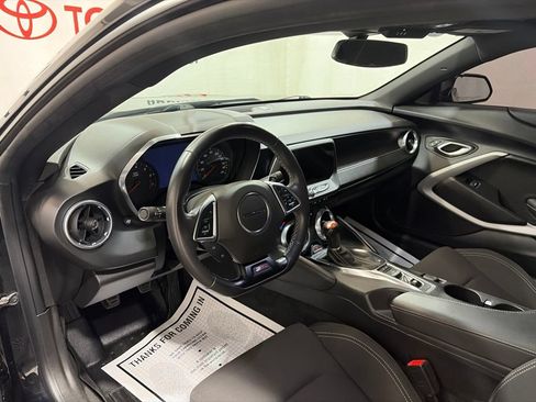 Used 2021 Chevrolet Camaro SS RWD image 18