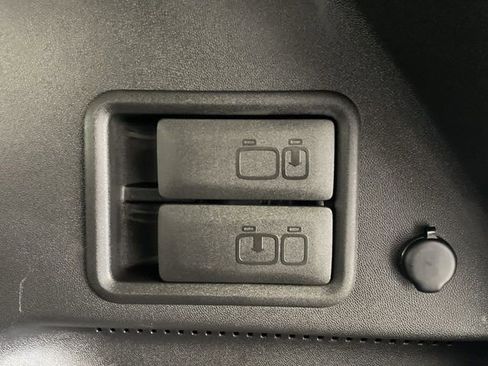 Used 2022 Chevrolet Equinox LT image 26