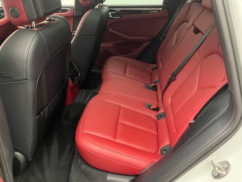 Used 2024 Porsche Macan S image 36