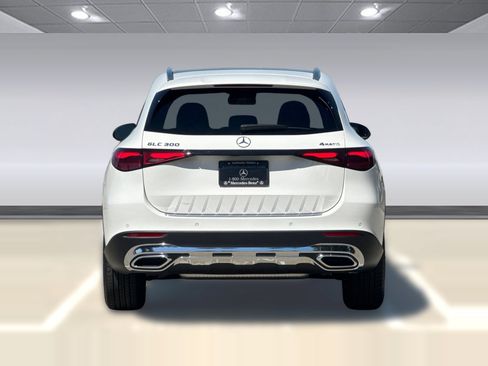 Certified 2025 Mercedes-Benz GLC 300 4MATIC image 10