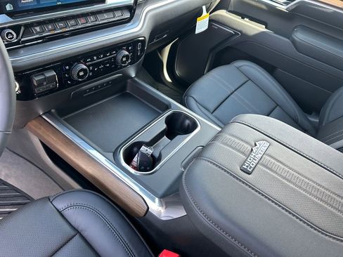 New 2026 Chevrolet Silverado 3500 High Country w/ High Country Premium Package AWD/4WD image 20