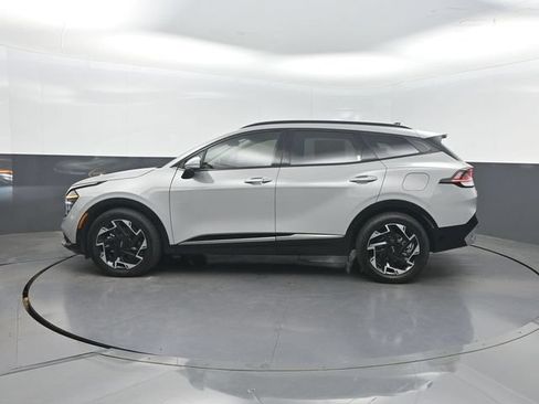 Used 2024 Kia Sportage SX FWD image 3