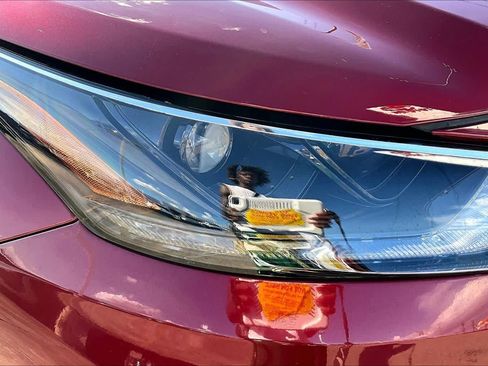 Used 2026 Toyota Highlander XLE AWD/4WD image 27