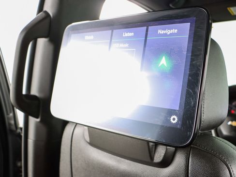 Used 2021 Chevrolet Tahoe LT w/ Rear Media and Nav Package image 23