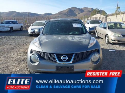 Used 2012 Nissan Juke SL image 11
