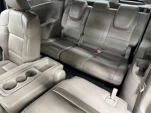 Used 2017 Honda Odyssey EX-L image 27