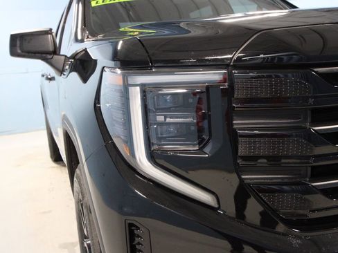 Used 2024 GMC Sierra 1500 Elevation image 36