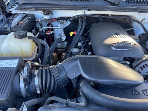 Used 2005 Chevrolet Silverado 2500 4x4 Crew Cab image 29