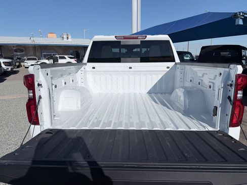 Used 2025 Chevrolet Silverado 1500 RST w/ Convenience Package II AWD/4WD image 29