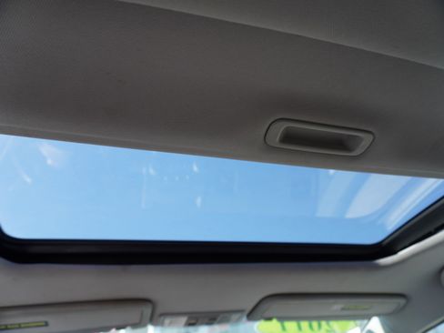 Used 2011 Honda Civic EX-L image 12