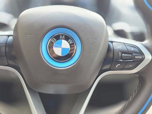 Used 2019 BMW i8 Coupe AWD/4WD image 27