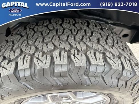 Certified 2025 Ford Bronco Badlands image 14