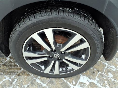 Used 2020 Nissan Kicks SR w/ SR Premium Package image 15