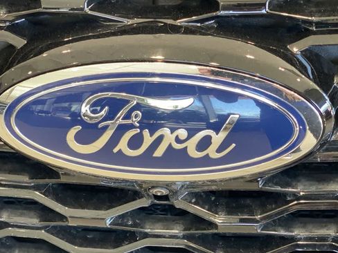 Used 2023 Ford Explorer ST w/ Equipment Group 401A AWD/4WD image 10