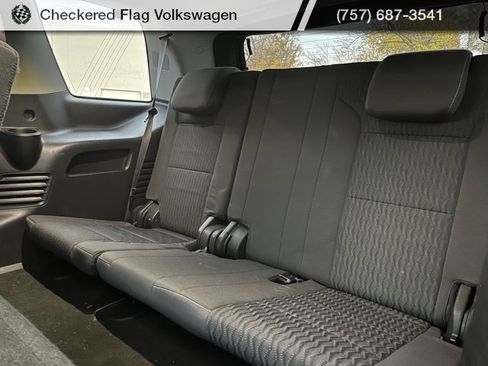 Used 2017 Chevrolet Tahoe LS w/ Skid Plate Package image 27