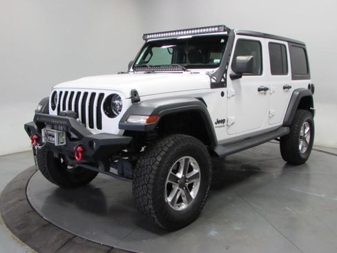 Used 2021 Jeep Wrangler Unlimited Sport AWD/4WD image 3