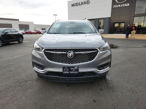Used 2020 Buick Enclave Avenir w/ Avenir Technology Package image 2