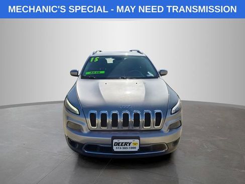Used 2015 Jeep Cherokee Limited AWD/4WD image 2