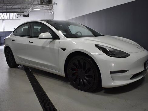 Used 2023 Tesla Model 3 Performance image 5