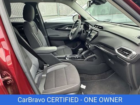 Certified 2023 Chevrolet TrailBlazer LT w/ Convenience Package FWD image 2