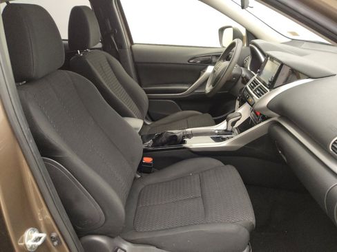 Used 2020 Mitsubishi Eclipse Cross ES image 21