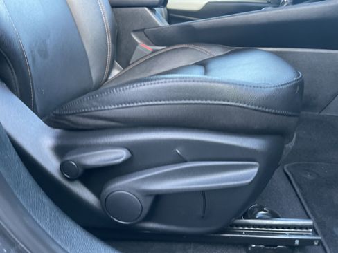 Certified 2024 Jeep Compass Limited image 14