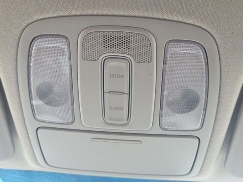 Used 2017 Kia Soul image 24