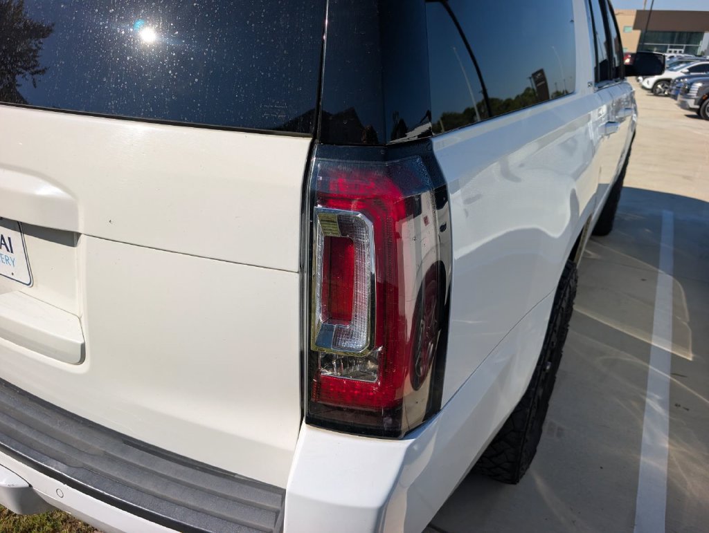 Used 2015 GMC Yukon XL SLT w/ Open Road Package RWD image 15