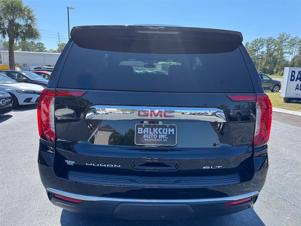 Used 2022 GMC Yukon SLT AWD/4WD image 7