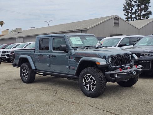 New 2026 Jeep Gladiator Sport AWD/4WD image 4