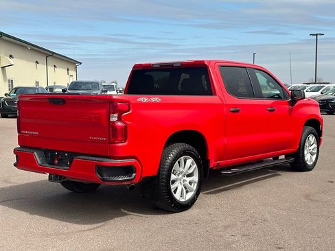 Used 2023 Chevrolet Silverado 1500 Custom image 6