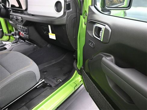 New 2026 Jeep Gladiator Willys image 23