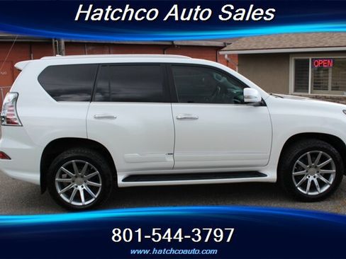 Used 2016 Lexus GX 460 w/ Comfort Package AWD/4WD image 6