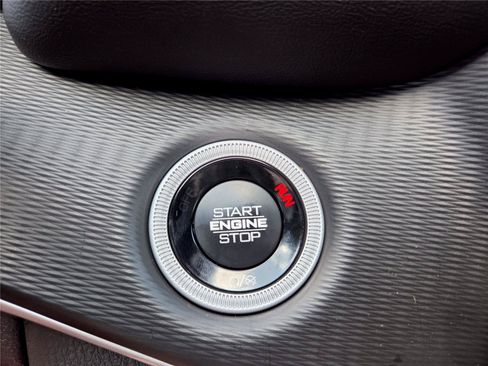New 2025 Jeep Grand Cherokee Altitude RWD image 57