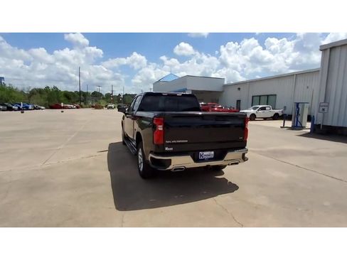 New 2026 Chevrolet Silverado 1500 LT w/ Z71 Off-Road Package AWD/4WD image 7