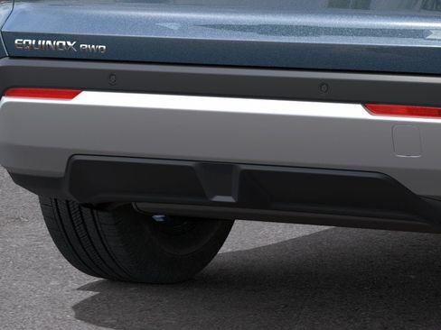 New 2027 Chevrolet Equinox LT w/ LPO, Floor Liner Package AWD/4WD image 39