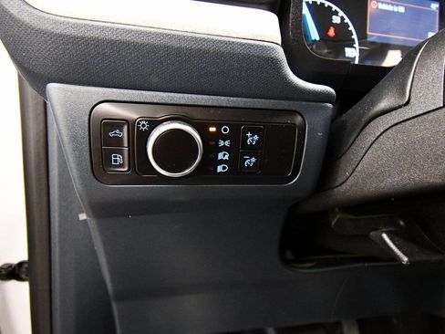 Used 2023 Ford Maverick XLT image 18