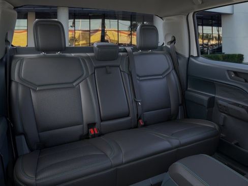 New 2026 Ford Maverick Lobo image 11