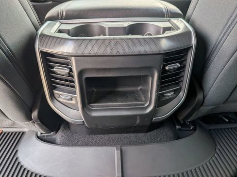 Used 2025 RAM 1500 Big Horn AWD/4WD image 33