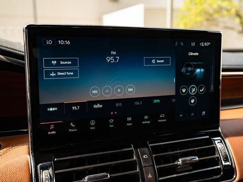 Used 2023 Lincoln Navigator L Reserve AWD/4WD image 33