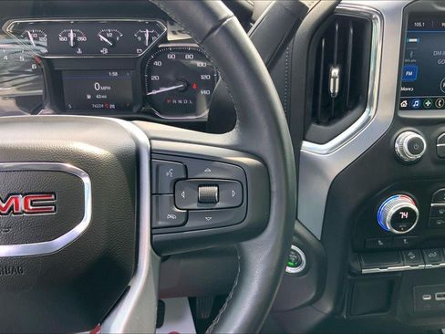 Used 2022 GMC Sierra 1500 Elevation w/ X31 Off-Road Package AWD/4WD image 18