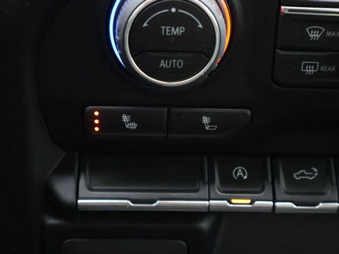 Used 2021 Chevrolet Silverado 1500 LT image 19